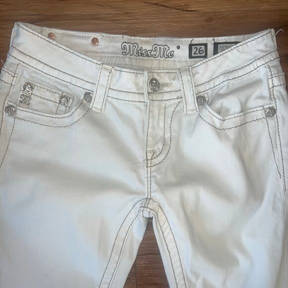 White Vintage Low Rise Miss Me Skinny Jeans Size 26 Style #JE573752L - Picture 6 of 11